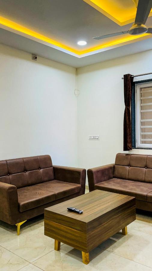 Luxurious 3 Bhk Villa In Bhuj - Shivani Homestay 外观 照片