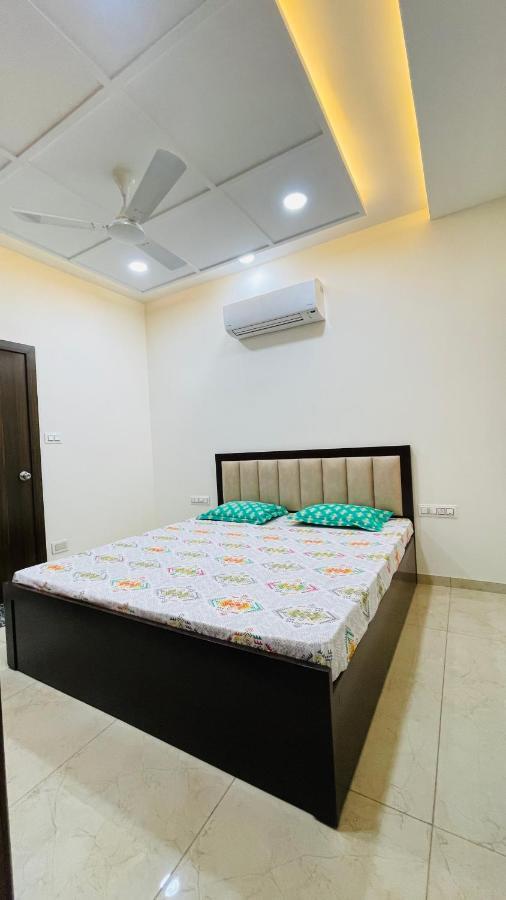 Luxurious 3 Bhk Villa In Bhuj - Shivani Homestay 外观 照片